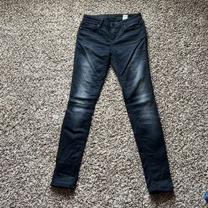 Women’s Buckle black skinny jean